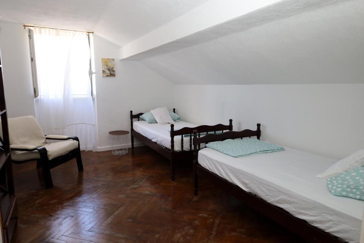 Apartman Dajana Supetar Exterior photo